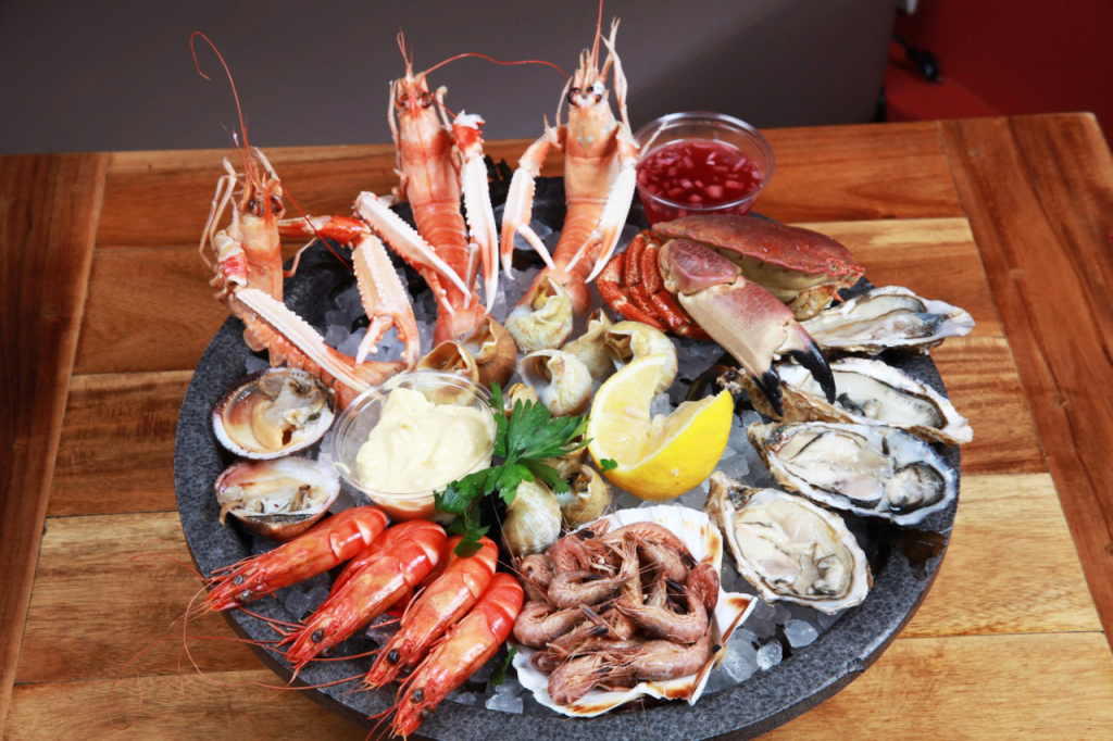 Composition plateau de fruit de mer
