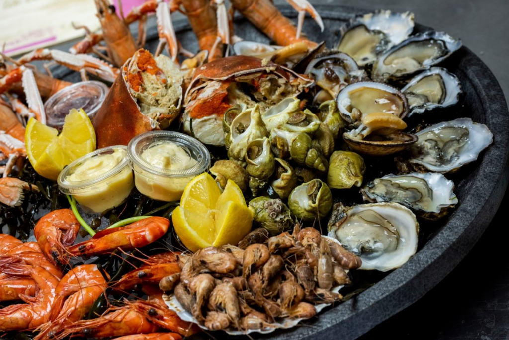 Composition plateau de fruit de mer